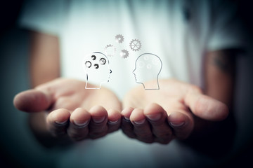 女生成考大专学什么专业好 怎么选择