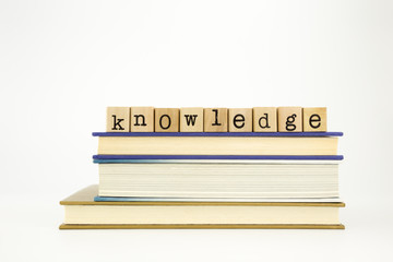 简述领导与管理的区别