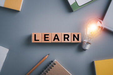 从昆明到福建坐火车到多少个小时？