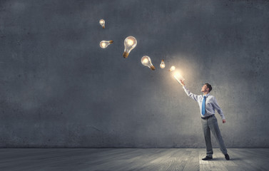 从昆明到福建坐火车到多少个小时？